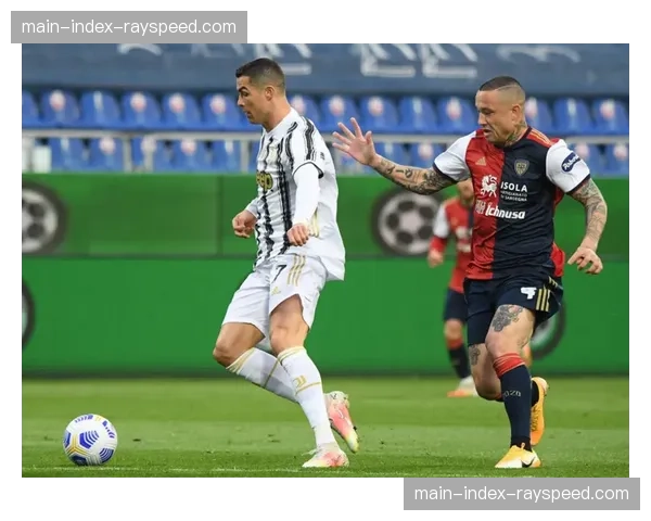 尤文图斯10人作战轰入3球追平总比分，加时赛功亏一篑出局