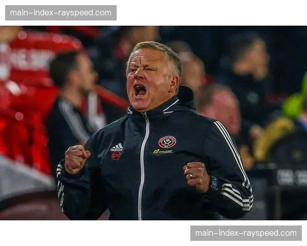 战术分析：谢菲联三中卫体系在三月取得两场零封，临时主帅的务实调整见效